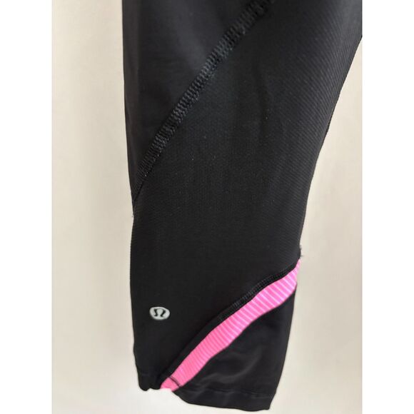 Lululemon Run Inspire Crop II Capri Pants Y2K Pink Stripes Run Yoga Size 6 Gym - Picture 6 of 11